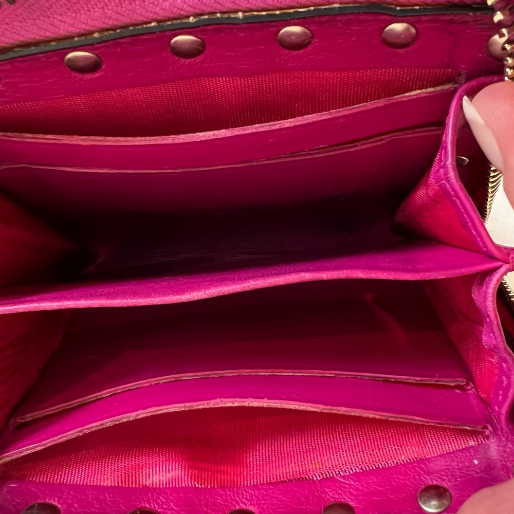 Valentino Garavani Pink Studded Leather Wallet - Picture 8 of 9